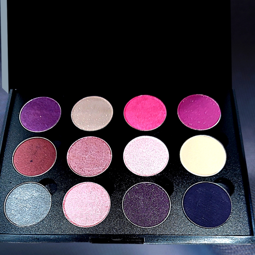 Paraben-Free Cruelty-Free Vegan Eyeshadow Palette